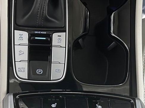 Used 2023 Hyundai Tucson SEL w/ Convenience Package image 18