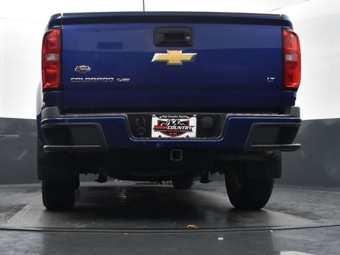 Used 2017 Chevrolet Colorado LT w/ LT Convenience Package image 39