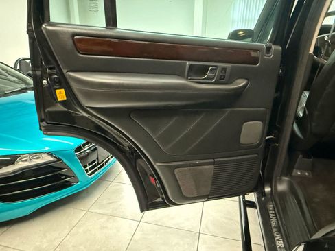 Used 2001 Land Rover Range Rover HSE image 15