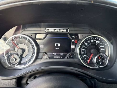 Used 2023 RAM 1500 Big Horn RWD image 28
