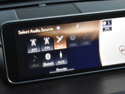 Used 2019 Lexus RX 450hL Base AWD 4dr SUV image 31