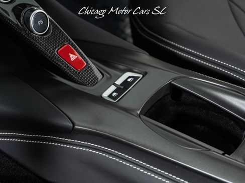 Used 2019 Ferrari 812 Superfast RWD image 35