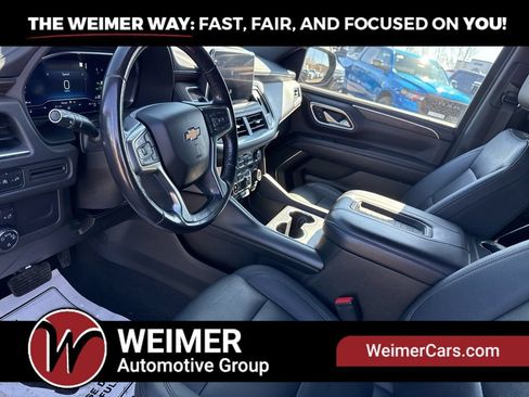Used 2022 Chevrolet Suburban LT AWD/4WD image 12