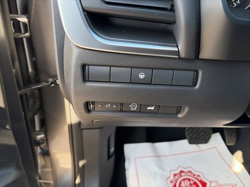 New 2026 Nissan Rogue SV image 19