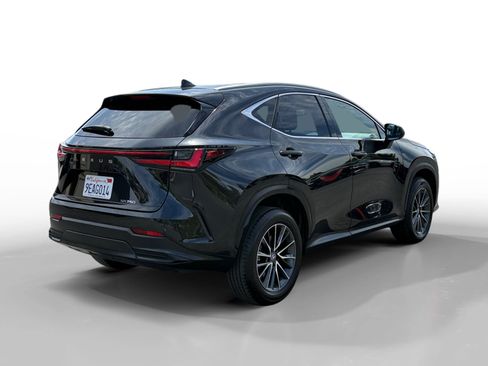 Used 2023 Lexus NX 250 FWD image 5