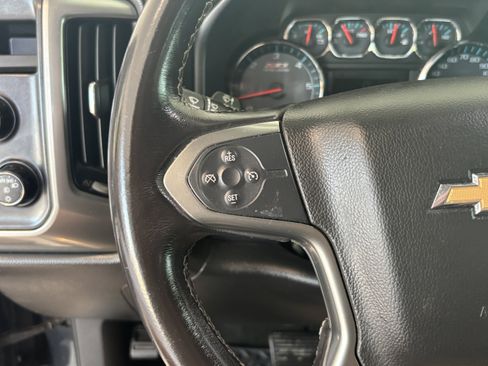 Used 2018 Chevrolet Silverado 1500 LT w/ All Star Edition AWD/4WD image 11