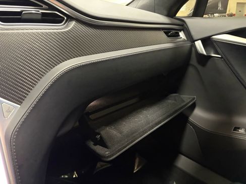 Used 2017 Tesla Model S 75D image 40