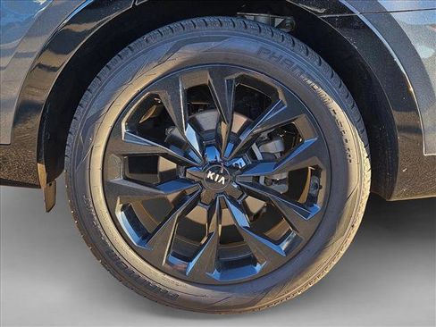 Used 2021 Kia Sorento SX image 26