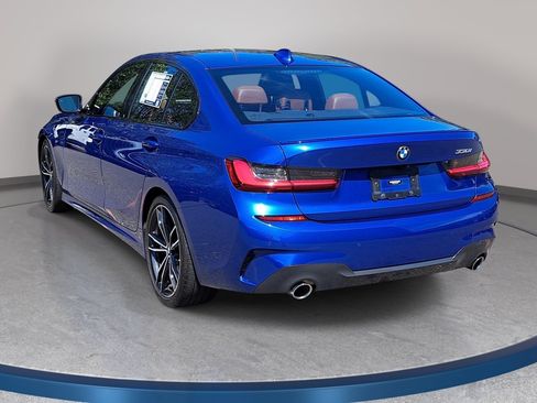 Used 2022 BMW 330i Sedan w/ M Sport Package RWD image 7