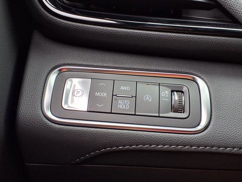 New 2026 Buick Enclave Sport Touring w/ Power Package image 27