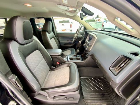 Used 2019 Chevrolet Colorado Z71 image 22