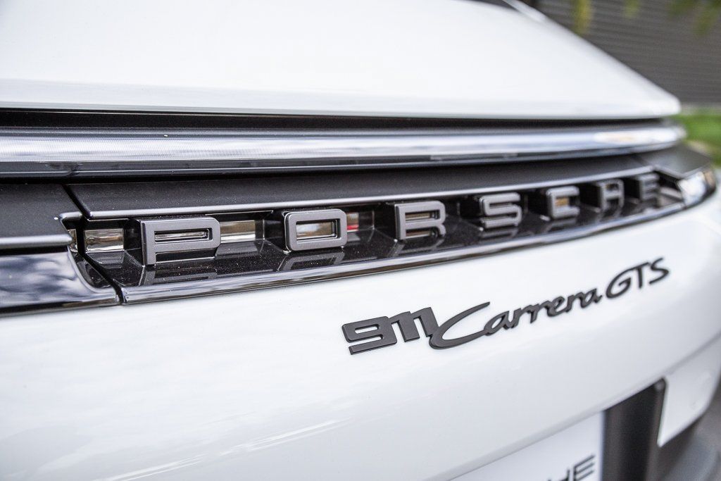 Certified 2025 Porsche 911 Carrera GTS RWD image 25