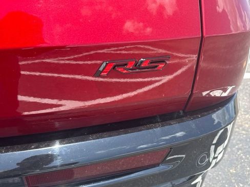 Used 2025 Chevrolet Traverse RS FWD image 6
