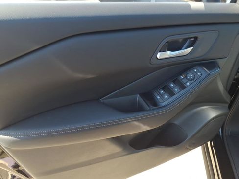 New 2026 Nissan Rogue SV image 6