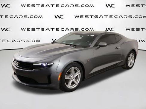 Used 2022 Chevrolet Camaro LT RWD image 1