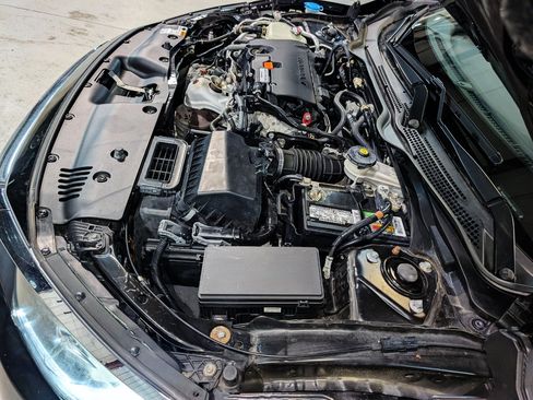 Used 2016 Honda Civic EX image 47