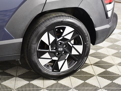 Used 2025 Hyundai Kona SEL image 50