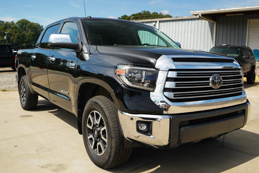 Used 2018 Toyota Tundra Limited w/ Limited Premium Package AWD/4WD image 36