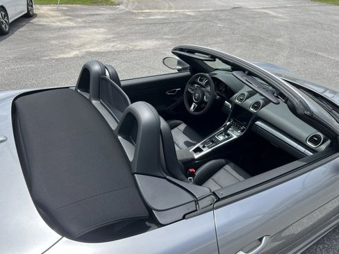 Used 2025 Porsche 718 Boxster GTS RWD image 21