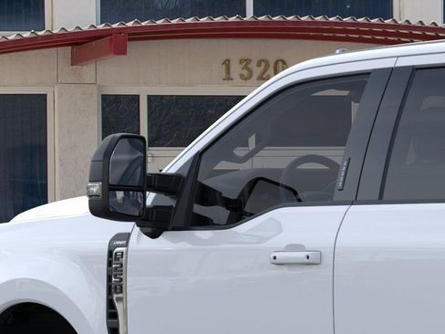 New 2025 Ford F250 Lariat image 21
