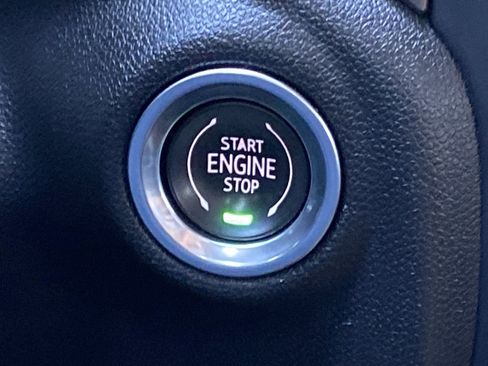 Used 2021 Chevrolet Silverado 1500 High Country w/ Technology Package image 21