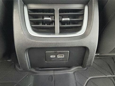 Used 2021 Chevrolet Blazer LT image 31