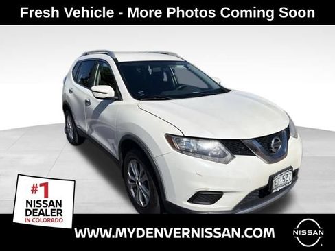 Used 2016 Nissan Rogue SV AWD/4WD image 1