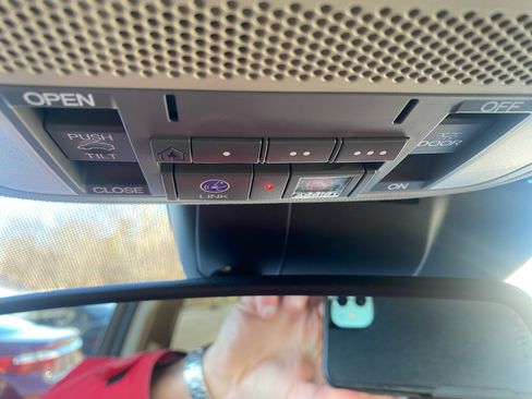 Used 2017 Acura RDX FWD w/Advance Pkg image 24