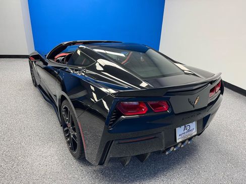 Used 2019 Chevrolet Corvette Stingray Coupe RWD image 10