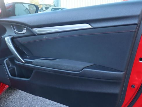 Used 2018 Honda Civic Si image 45