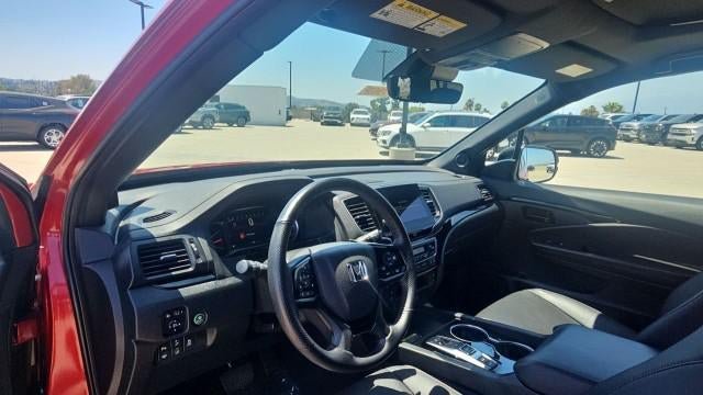 Used 2024 Honda Passport Black Edition image 10