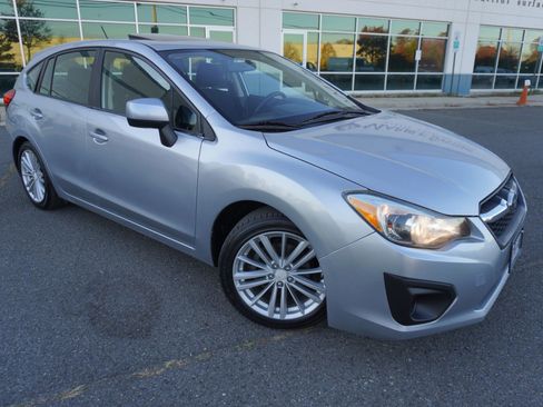 Used 2012 Subaru Impreza 2.0i Premium image 1