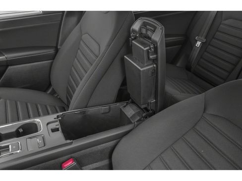 Used 2020 Ford Fusion SE w/ Equipment Group 151A image 9