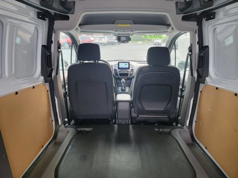 Used 2023 Ford Transit Connect XLT FWD image 15