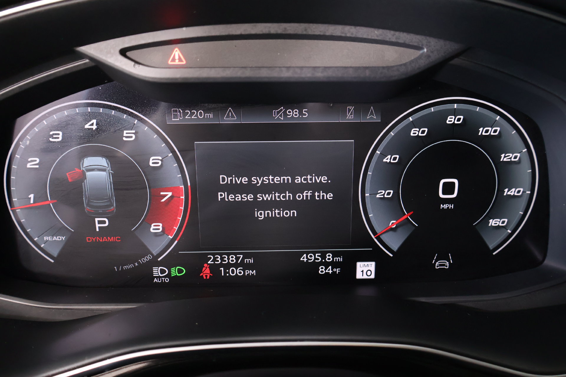 Used 2023 Audi SQ7 Prestige AWD/4WD image 4