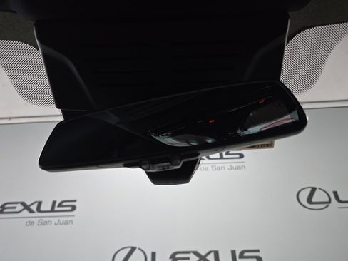 Used 2025 BMW X5 sDrive40i w/ Premium Package image 20