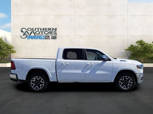 Used 2025 RAM 1500 Laramie AWD/4WD image 6