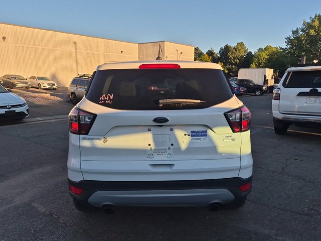 Used 2017 Ford Escape SE w/ SE Cold Weather Package AWD/4WD image 6
