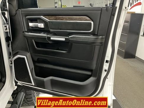 Used 2019 RAM 2500 Laramie image 43