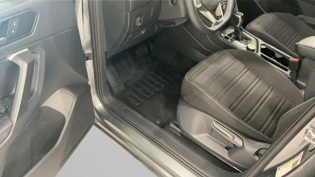 Certified 2024 Volkswagen Tiguan S AWD/4WD image 26