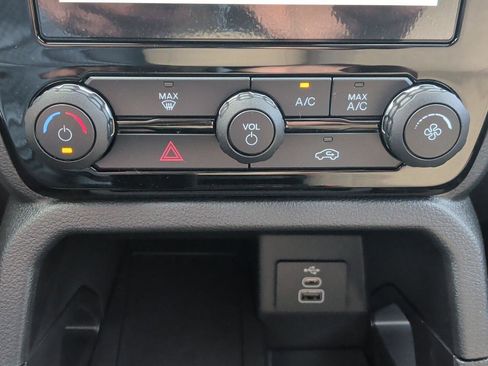 New 2026 Ford Ranger XLT image 18