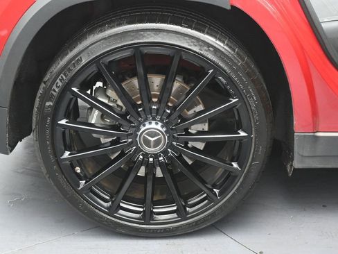 Used 2021 Mercedes-Benz GLA 45 AMG 4MATIC image 34
