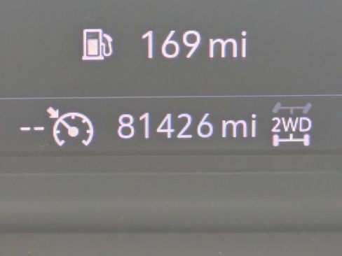 Used 2021 Chevrolet Tahoe Z71 w/ Z71 Signature Package image 33