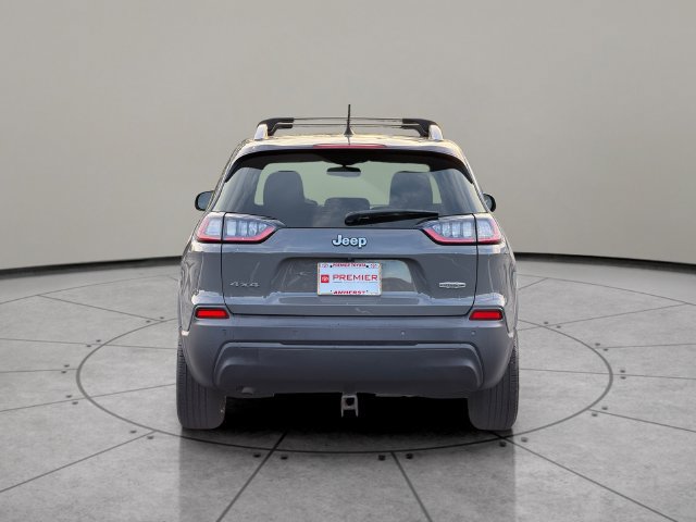 Used 2020 Jeep Cherokee Latitude Plus w/ Cold Weather Group AWD/4WD image 5