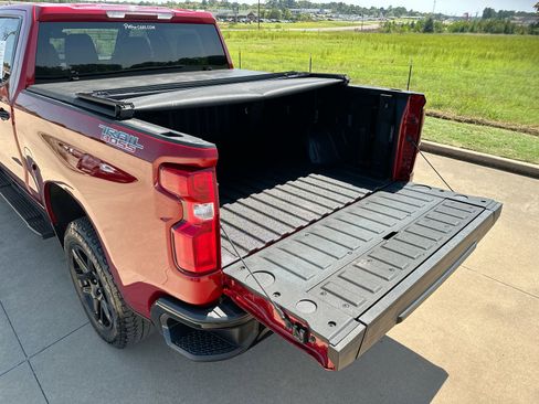 Used 2024 Chevrolet Silverado 1500 LT Trail Boss w/ Protection Package image 22