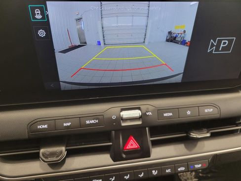 Used 2025 Kia K4 FWD image 39