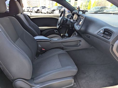 Used 2019 Dodge Challenger SXT w/ Blacktop Package RWD image 30