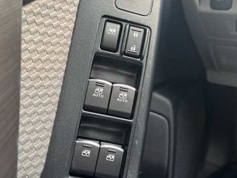 Used 2018 Subaru Forester 2.5i Premium image 13