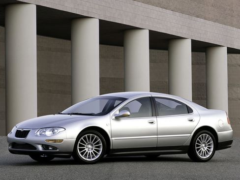 Used 2003 Chrysler 300M image 1