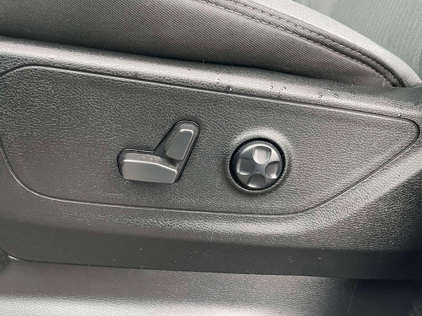 Used 2021 RAM 1500 Big Horn AWD/4WD image 18